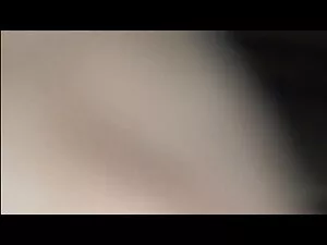 ソファの上のオフィスでクソ50歳の男とマ ...