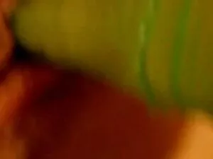 森の中で女性を性交する 女の子 用 の  ...
