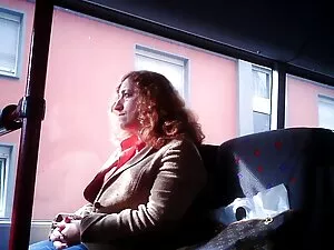 彼女は深い舌と肛門の時計が大好きです。  ...